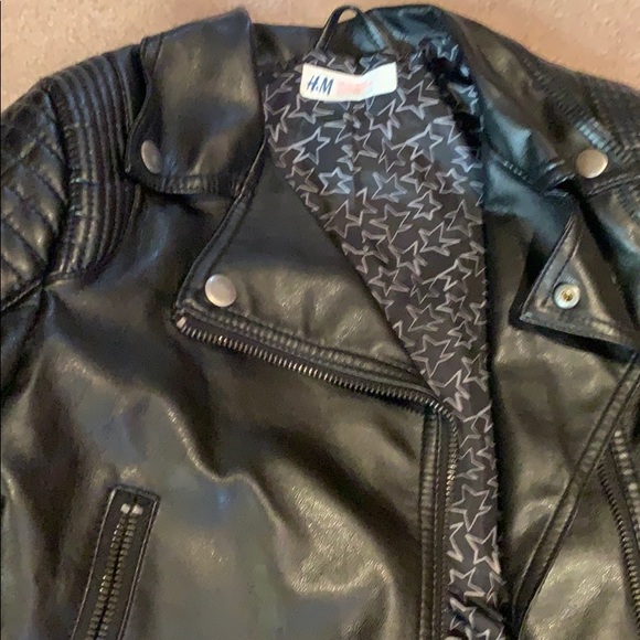 Girls Bundle Cold weather jackets - Picture 6 of 7